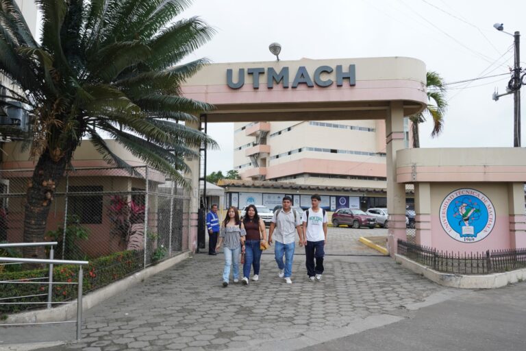 WhatsApp Image 2025-10-21 at 6.37.31 PM