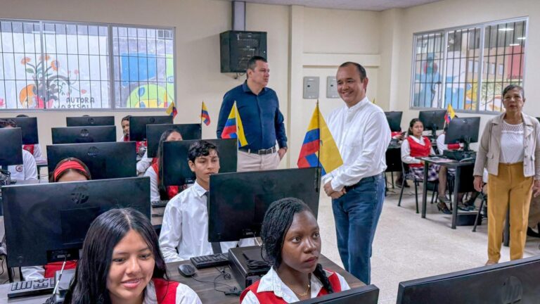 WhatsApp Image 2025-10-28 at 2.22.00 PM