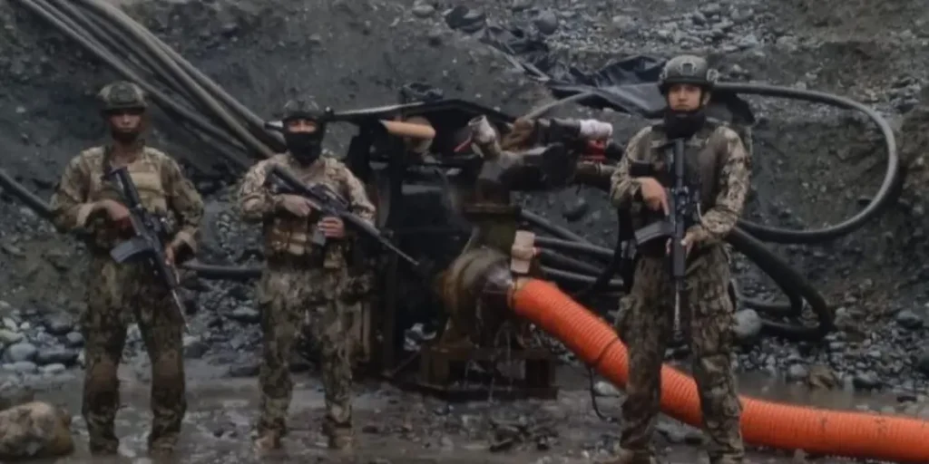 mineria-ilegal-esmeraldas_2551232_20251128094032