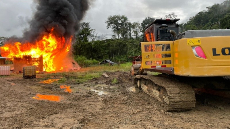 minerxa_ilegal.jpg_1038376478