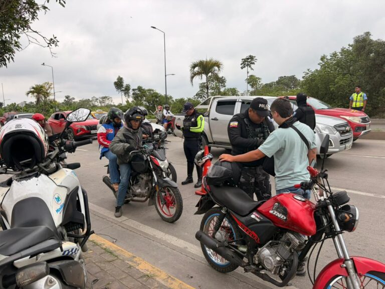 WhatsApp Image 2025-12-17 at 9.06.27 AM