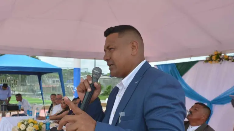 dario-vera-olivo-rc5-revolucion-ciuda_2607891_20260117094444 (1)