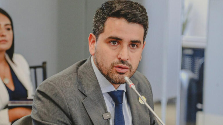 6883c06a750b1.r_d.692-777-6246