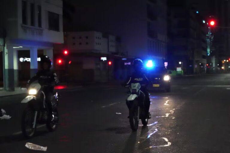 HR57F3NKLFAHVAYZDZIQXWUKX4