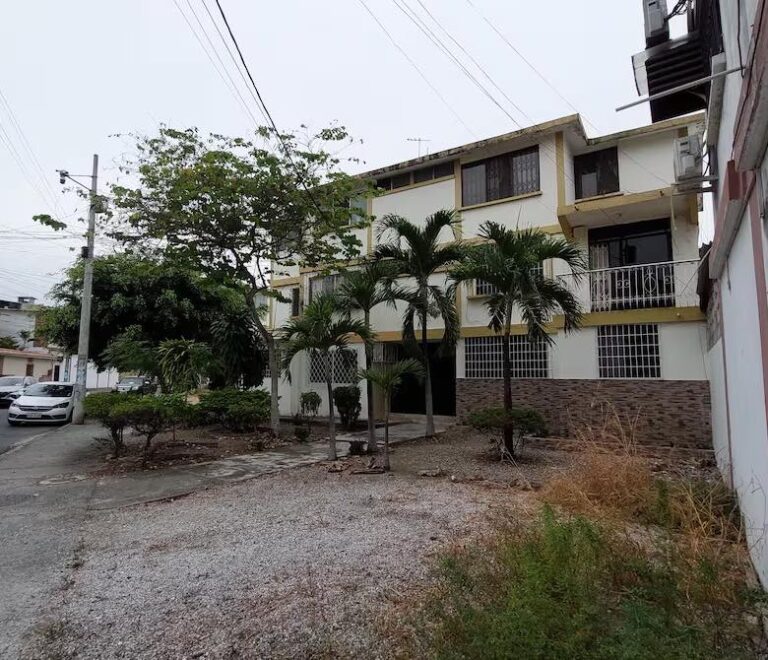 681609254_122205062180460407_5584286448187865616_n